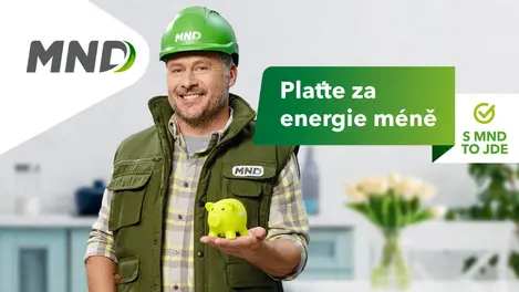 Specialista z MND s prasátkem v ruce a heslem plaťte méně za energie