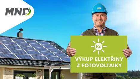 Dům s fotovoltaickými panely MND